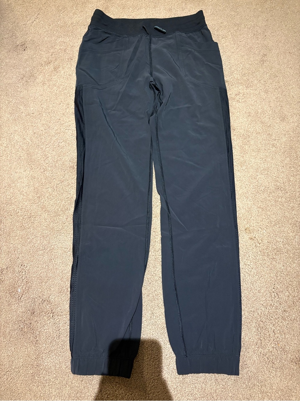 Ivivva black Girls' Mesh-Side Jogger Sweatpants size 14